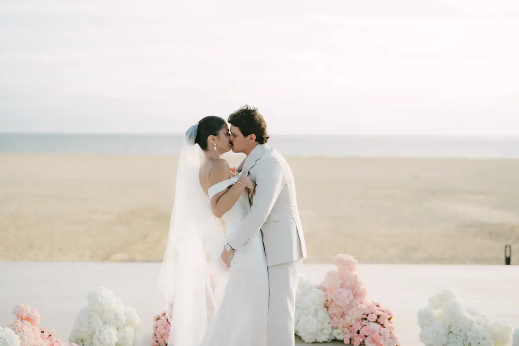 Veronica & Christopher wedding at Nobu Los Cabos, Cabo San Lucas